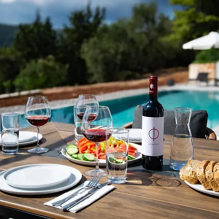 Villa Pentacle Lefkada City