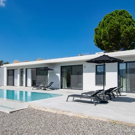 Pentacle Λευκάδα